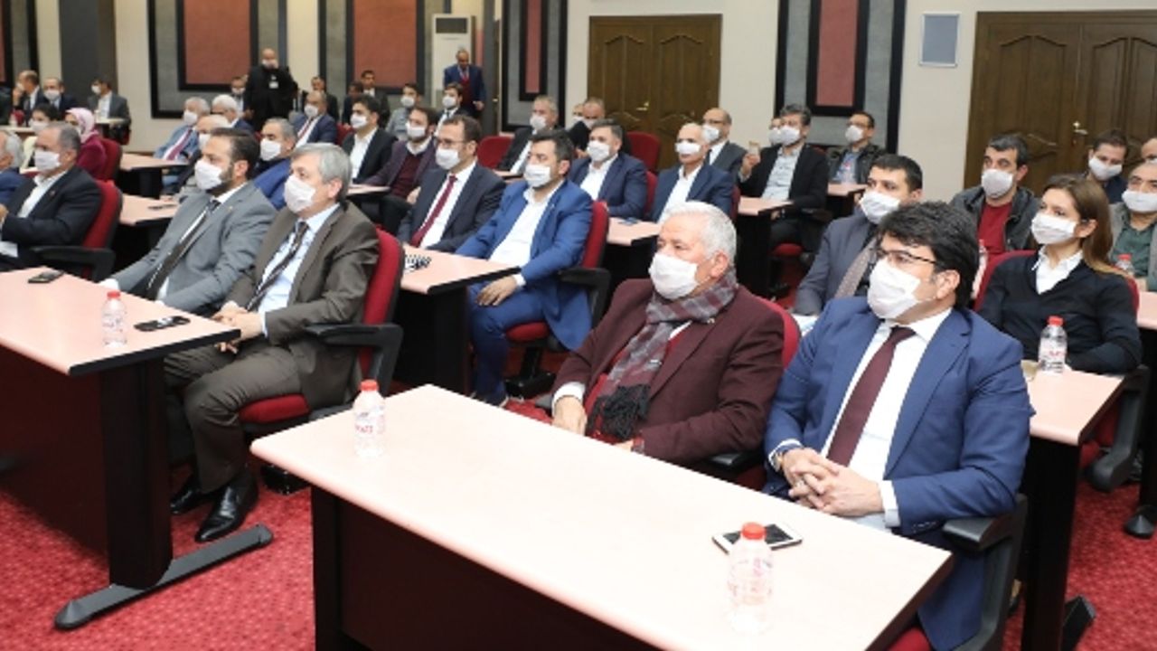 Melikgazi Belediye Meclisi’nde Anlamlı ve Duygusal Davranış
