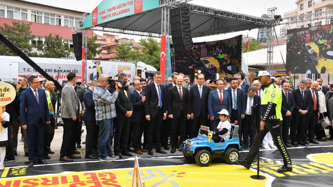 Mobil Trafik Eğitim Tırı Kayseri’ye geliyor