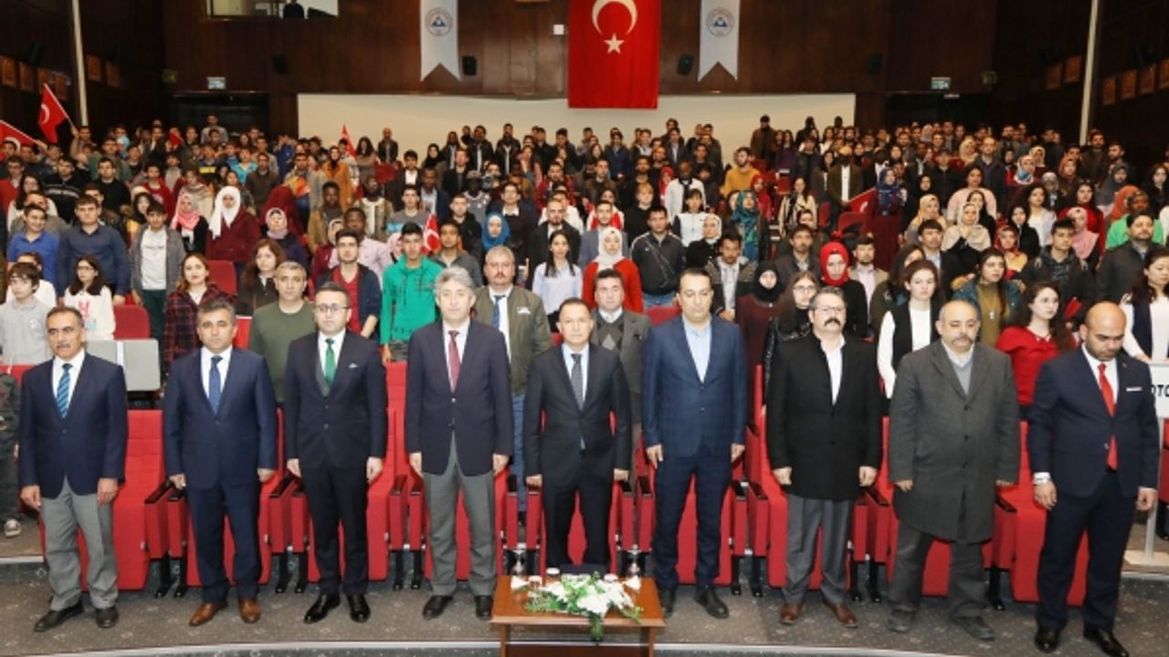 ERÜ’de 18 Mart Çanakkale Şehitlerini Anma Etkinliği düzenlendi 
