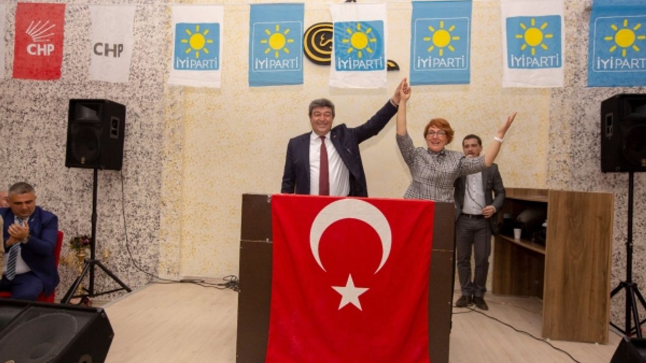 Karaoğlu: “Eskişehir Bağları ‘Millet İttifakı’ diyor”