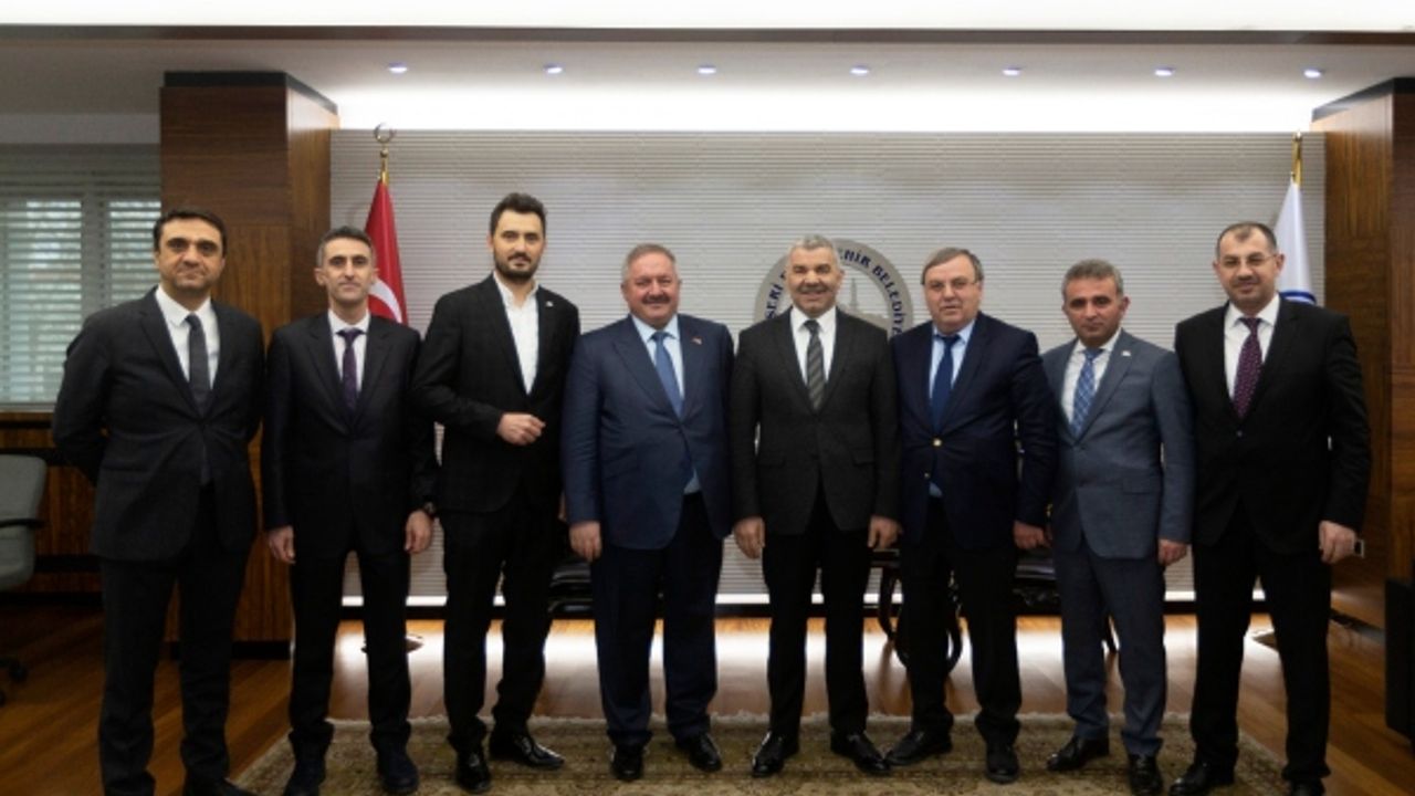 Kayseri OSB’nin yeni yönetimi Başkan Çelik’i ziyaret etti 