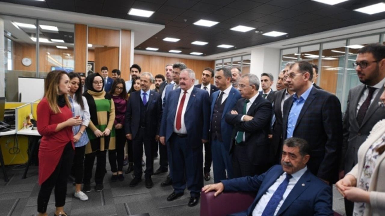 Kayseri Sanayi Odası Yönetiminden Kayseri OSB’ye Tebrik Ziyareti 
