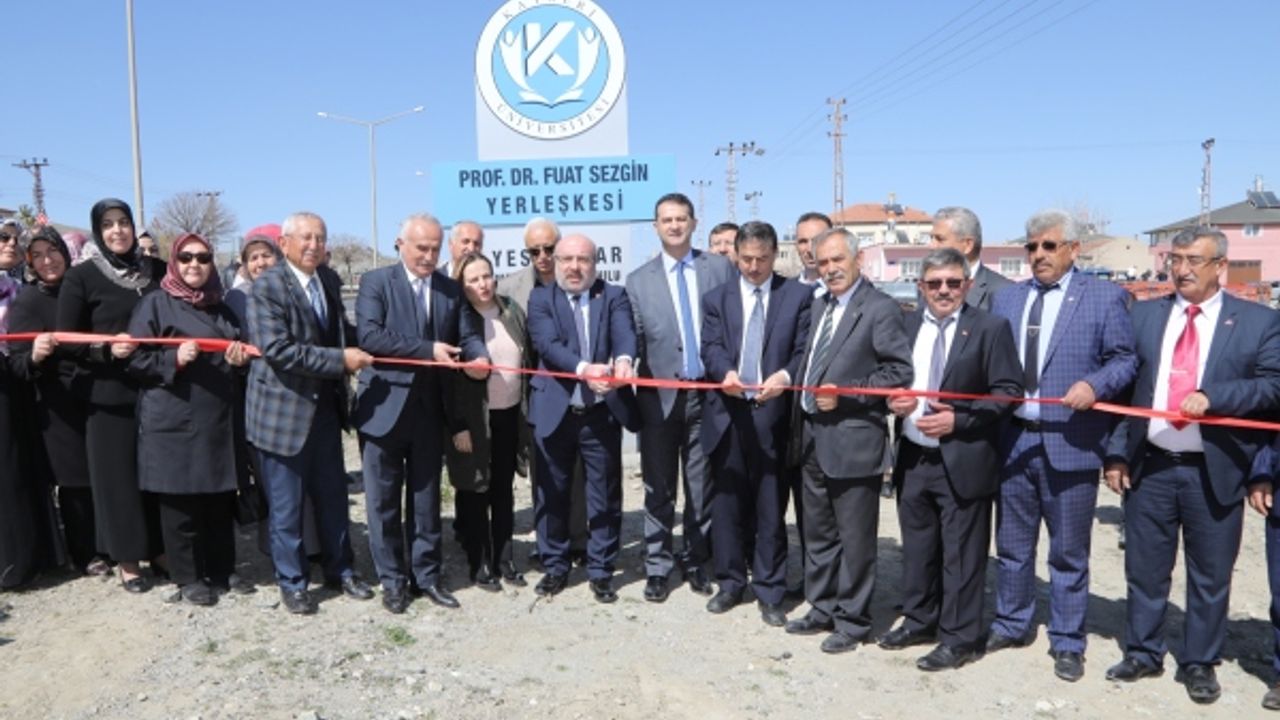 Kayseri Üniversitesi Yeşilhisar Yerleşkesine Prof. Dr. Fuat Sezgin’in İsmi Verildi  