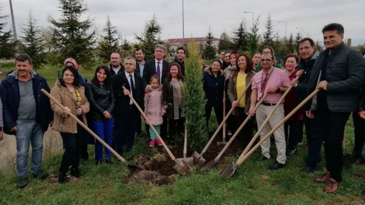 Erciyes Üniversitesi Çocuk Hastanesi’nden Yeşil Çevreye Katkı 