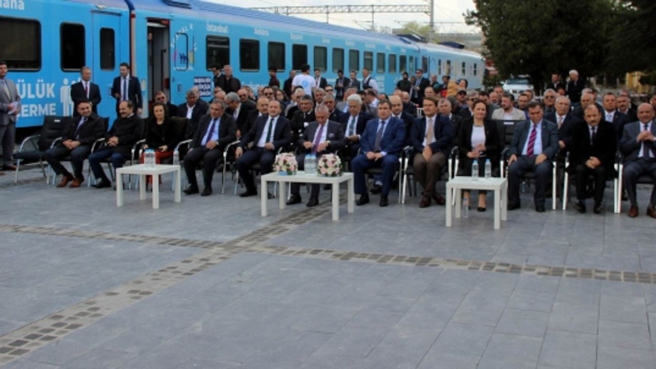 Sosyal Kooperatifler Eğitim ve Tanıtım Treni Kayseri'de 