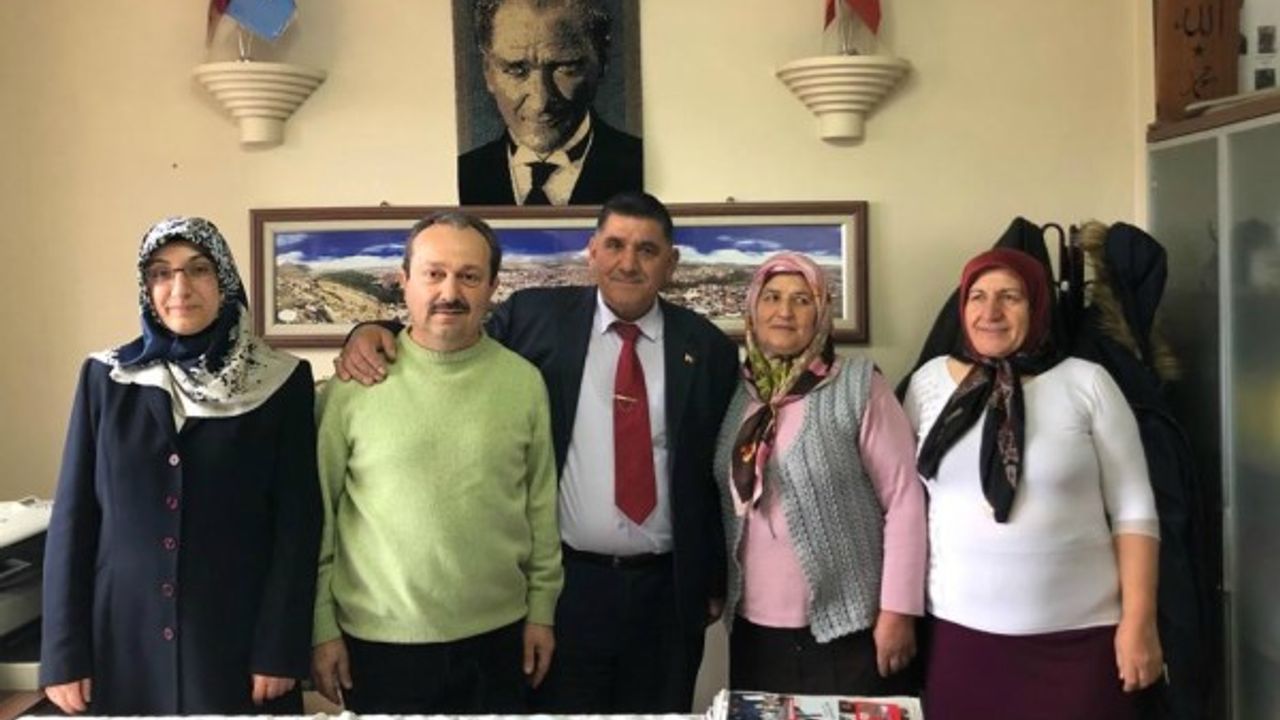 Kayseri Develililer Derneği'nde Gacer Pilavı eşliğinde sağlıklı beslenme semineri 