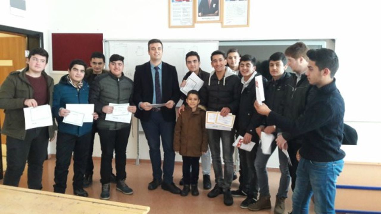 Kayseri OSB Teknik Koleji’nde karneler verildi 