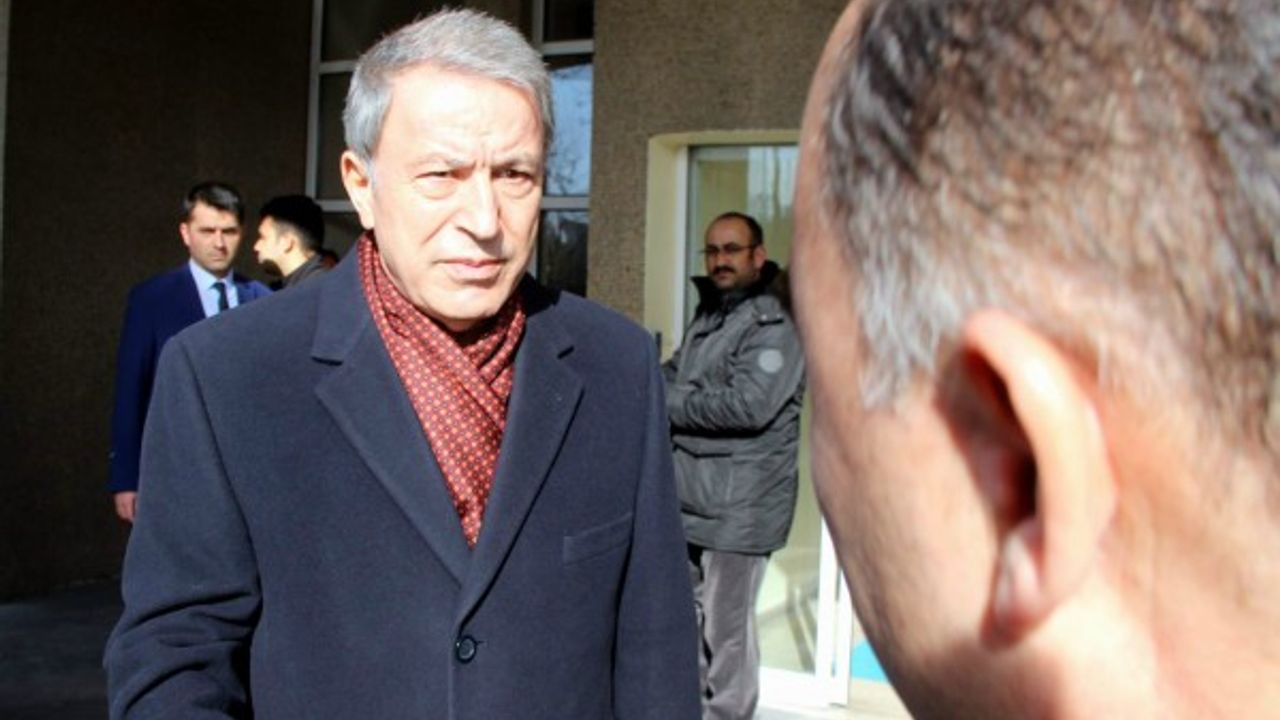 Milli Savunma Bakanı Akar'dan askerlik sistemi ile ilgili açıklama 