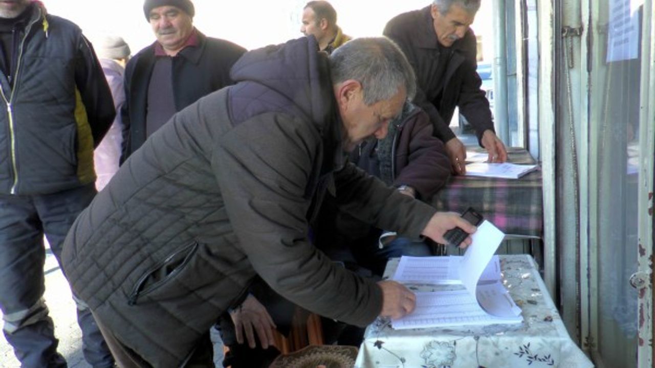 Muhtarlıklarda seçmen listeleri askıya çıktı