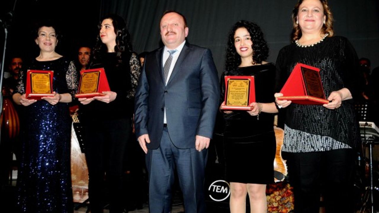  ‘Kursiyer korosu’ büyük beğeni topladı