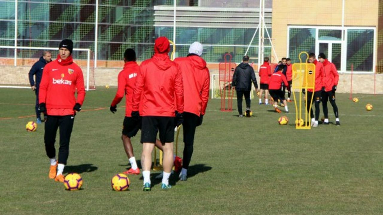 İstikbal Mobilya Kayserispor'da hazırlıklar devam ediyor 