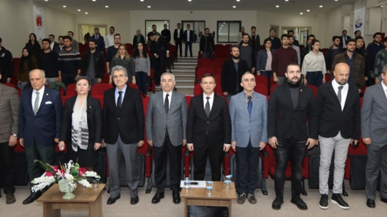 ERÜ’de “3. Veteriner Eğitim, Bilim ve Araştırma Kongresi” Başladı 