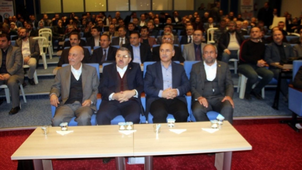 Mehmet Akif İnan, Eğitim Bir Sen’in kuruluşu’nun 27. Yıldönümünde anıldı  