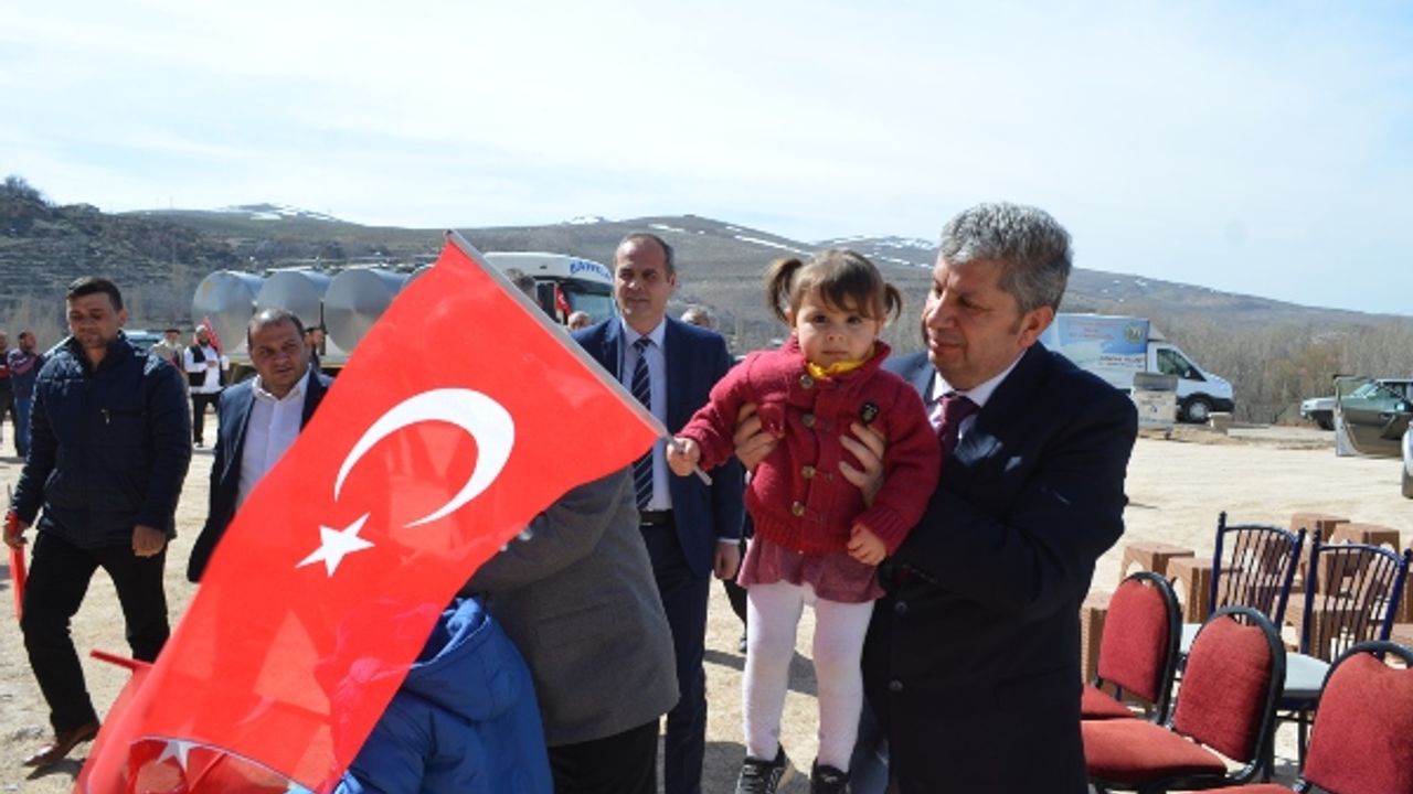 Bünyan’dan mehmetçiğe 45 bin litre süt gönderildi