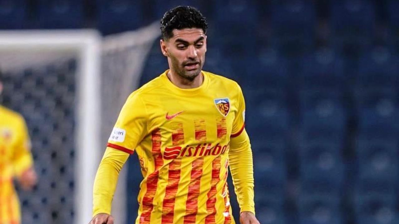 Ali Karimi'den Muhteşem Gol