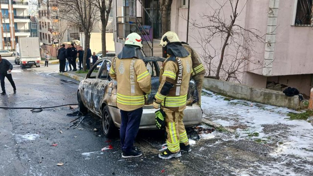 Komşu Dehşeti! Önce Bıçakladı Sonra Arabasını Yaktı