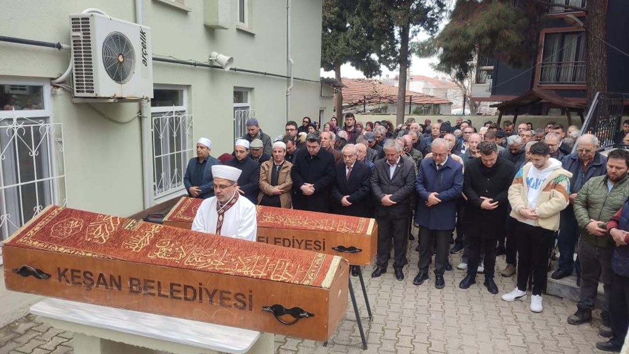 Bu Acının Tarifi Yok: Aynı Gün Hayatını Kaybettiler