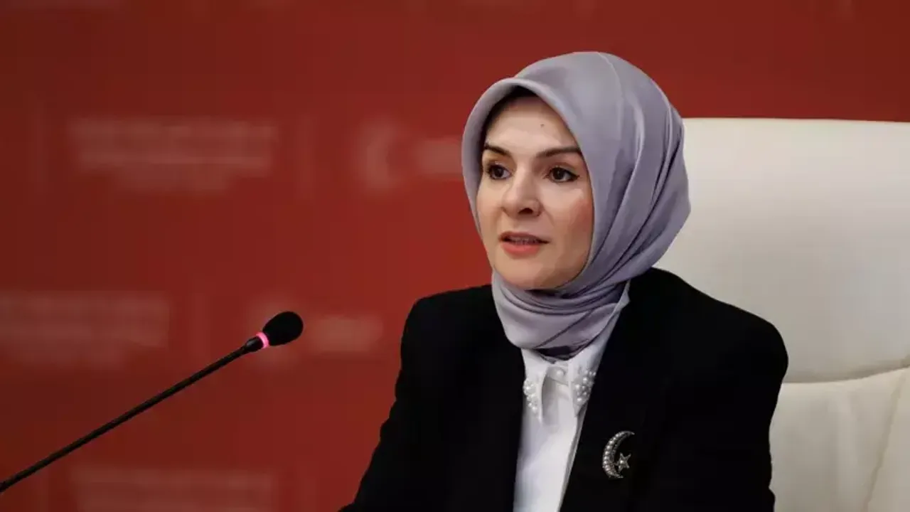 Bakan Göktaş, Dizi-Film Yapımcılarıyla Bir Araya Geldi