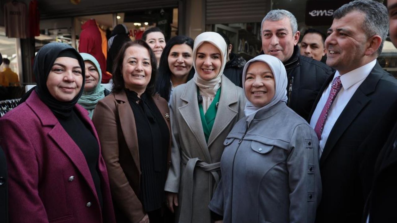 Bakan Göktaş’a ‘Anne’ Desteği