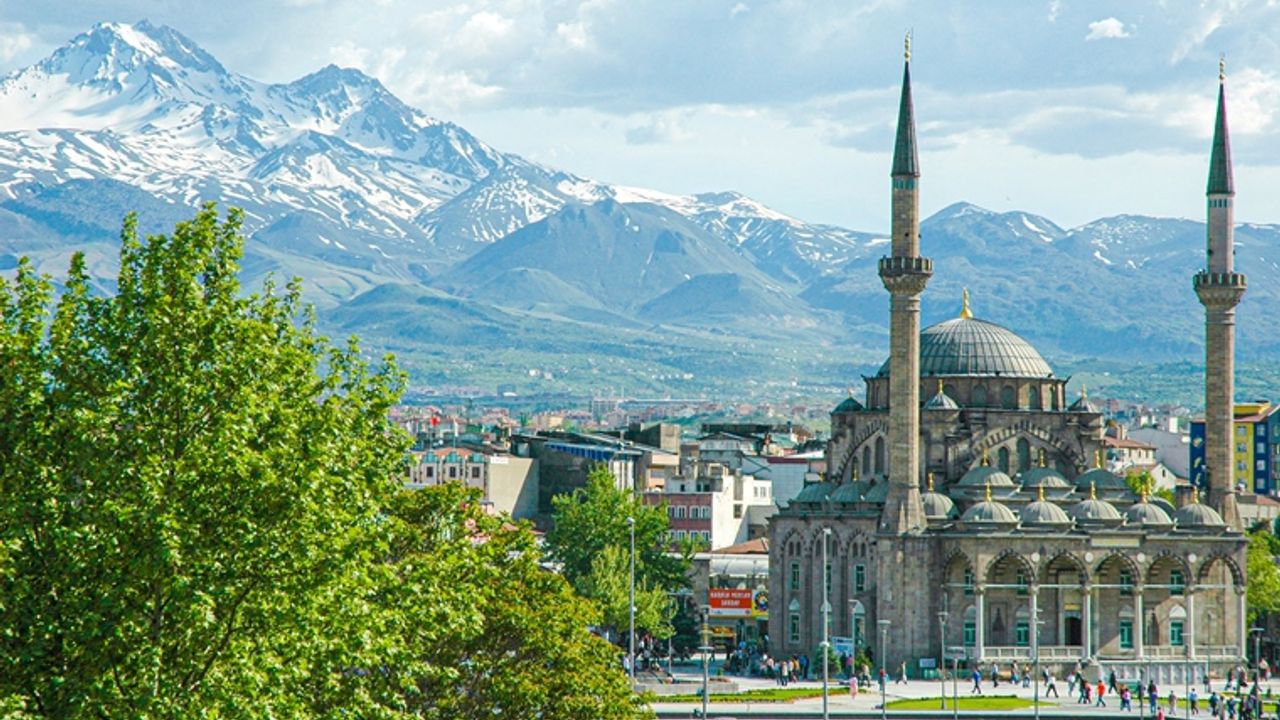En Çok Cami Olan Şehirler Arasında Kayseri Kaçıncı Sırada?