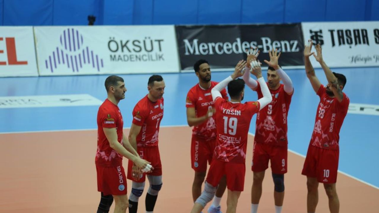 Develi Belediyespor'un Bileği Bükülmüyor