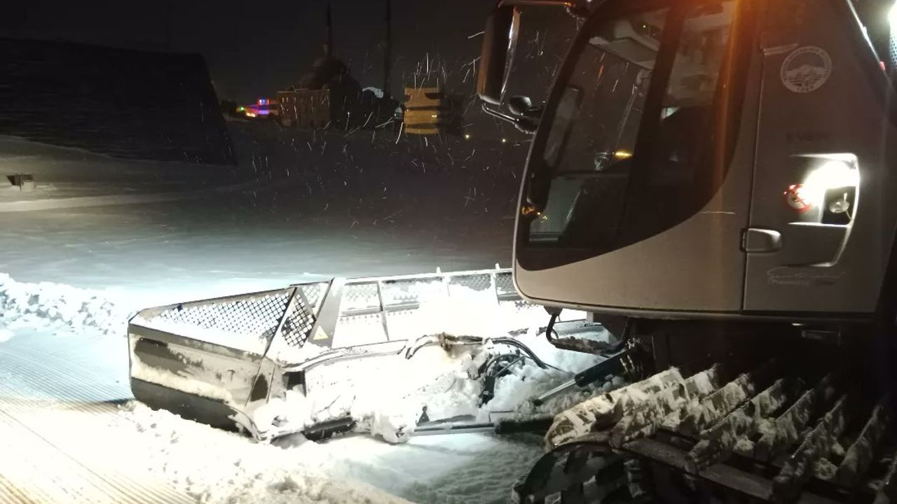 Erciyes'te Şampiyonaya Hazırlık Gece Gündüz Sürüyor