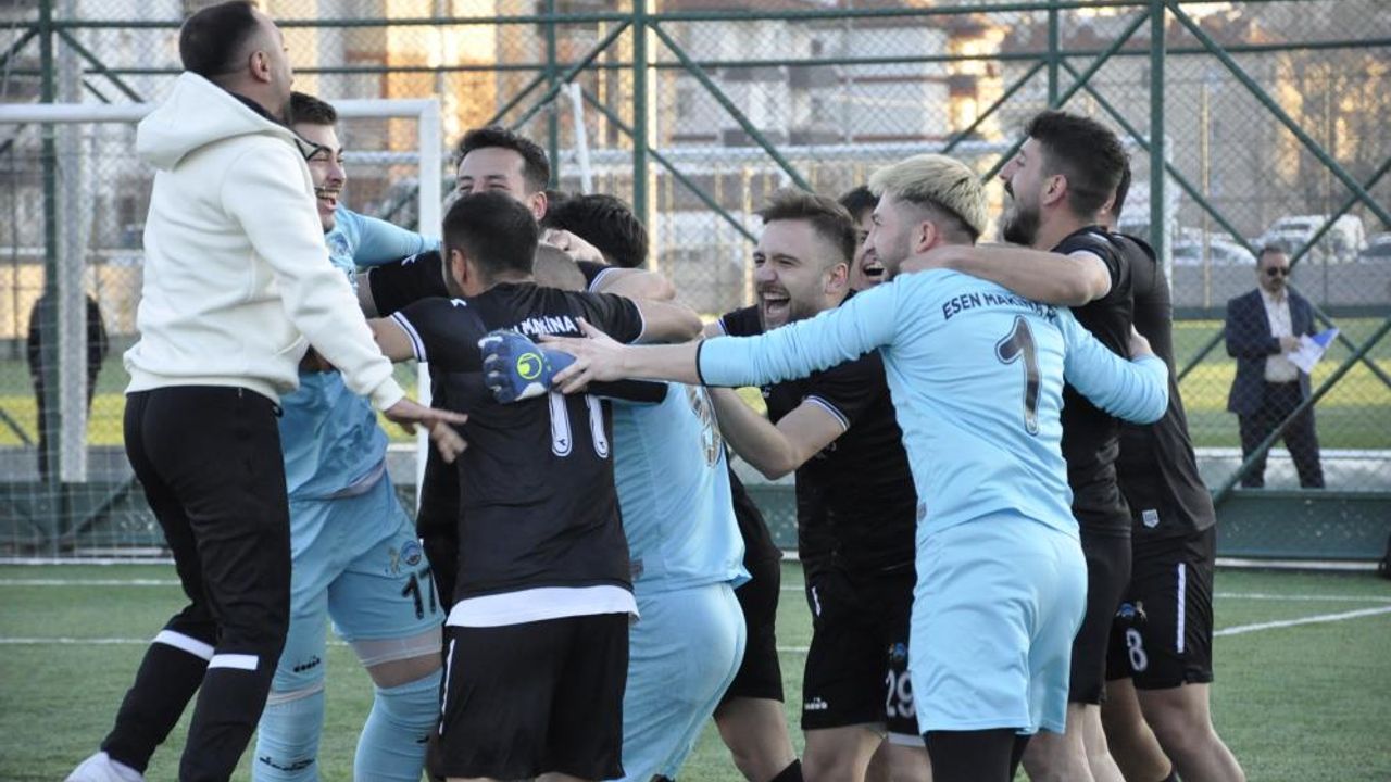 Son Şampiyon Veda Etti! Erciyes Esen Makina Finalde...