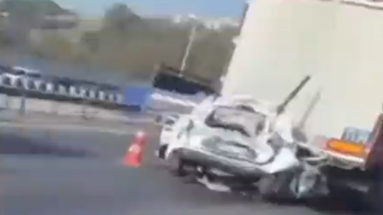 2 TIR’ın Arasında Kalarak Feci Şekilde Can Verdi
