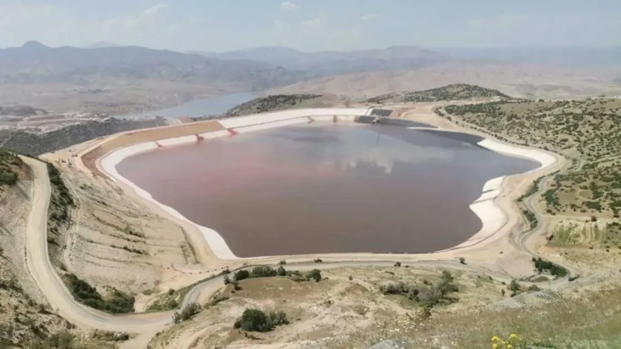 'Bu Topraklarda 15 Bin Ton Siyanür Var'