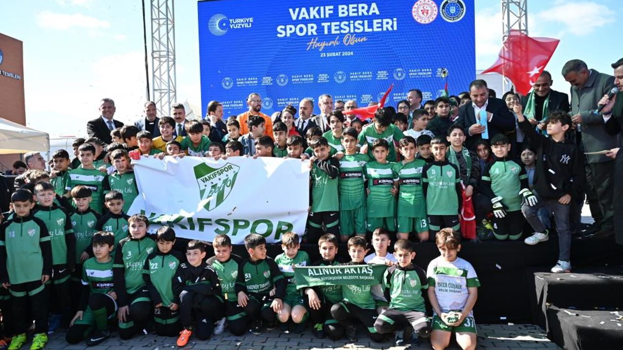 Bakan Bak'ın Yeni Adresi 'Vakıf Bera' Açılış Töreni Oldu