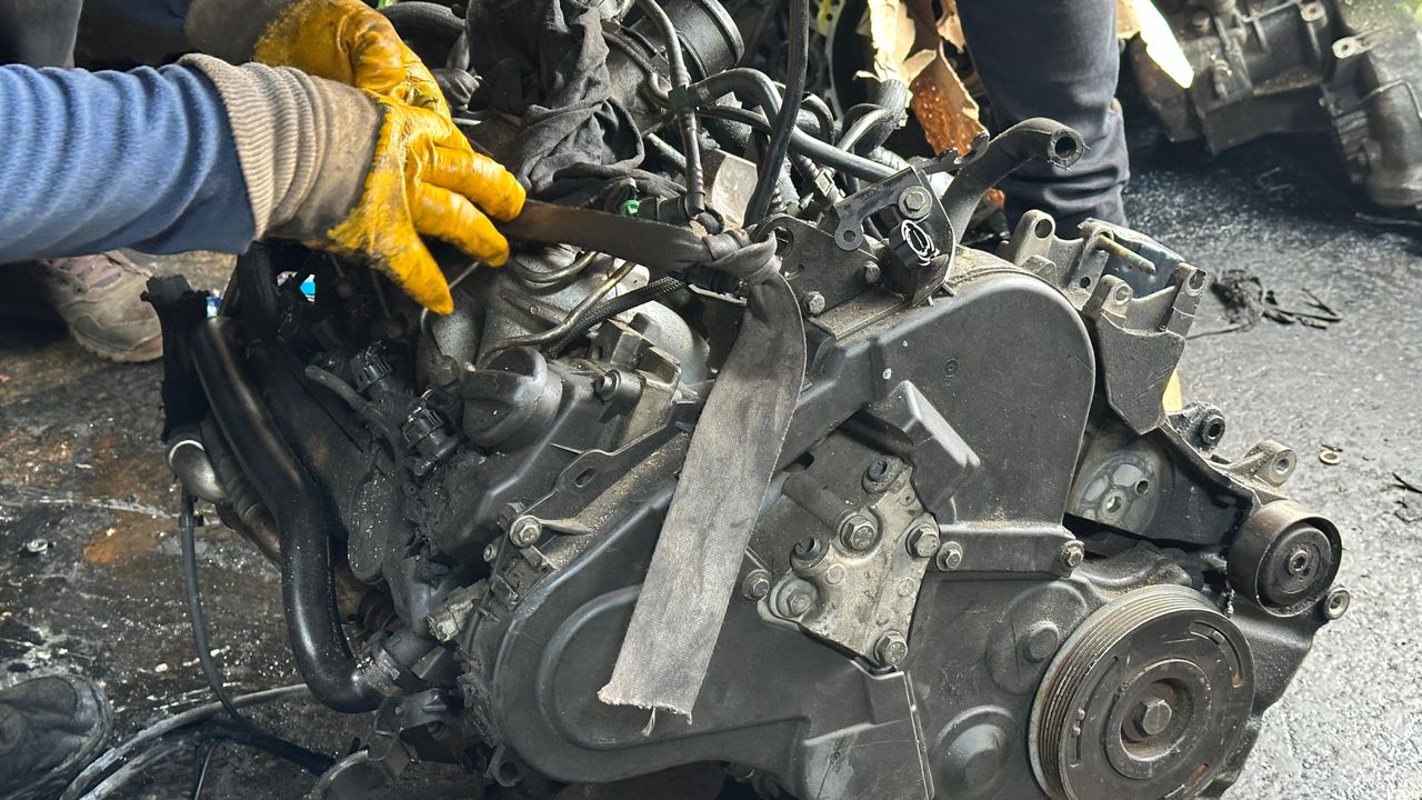 Kayseri'de 15 kaçak otomobil motoru ele geçirildi!