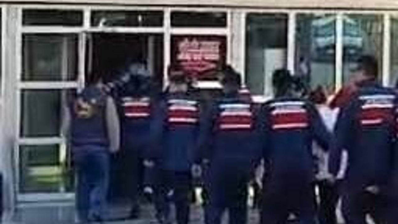 4 Kişiye Gözaltı! Aralarında O Adayda Var
