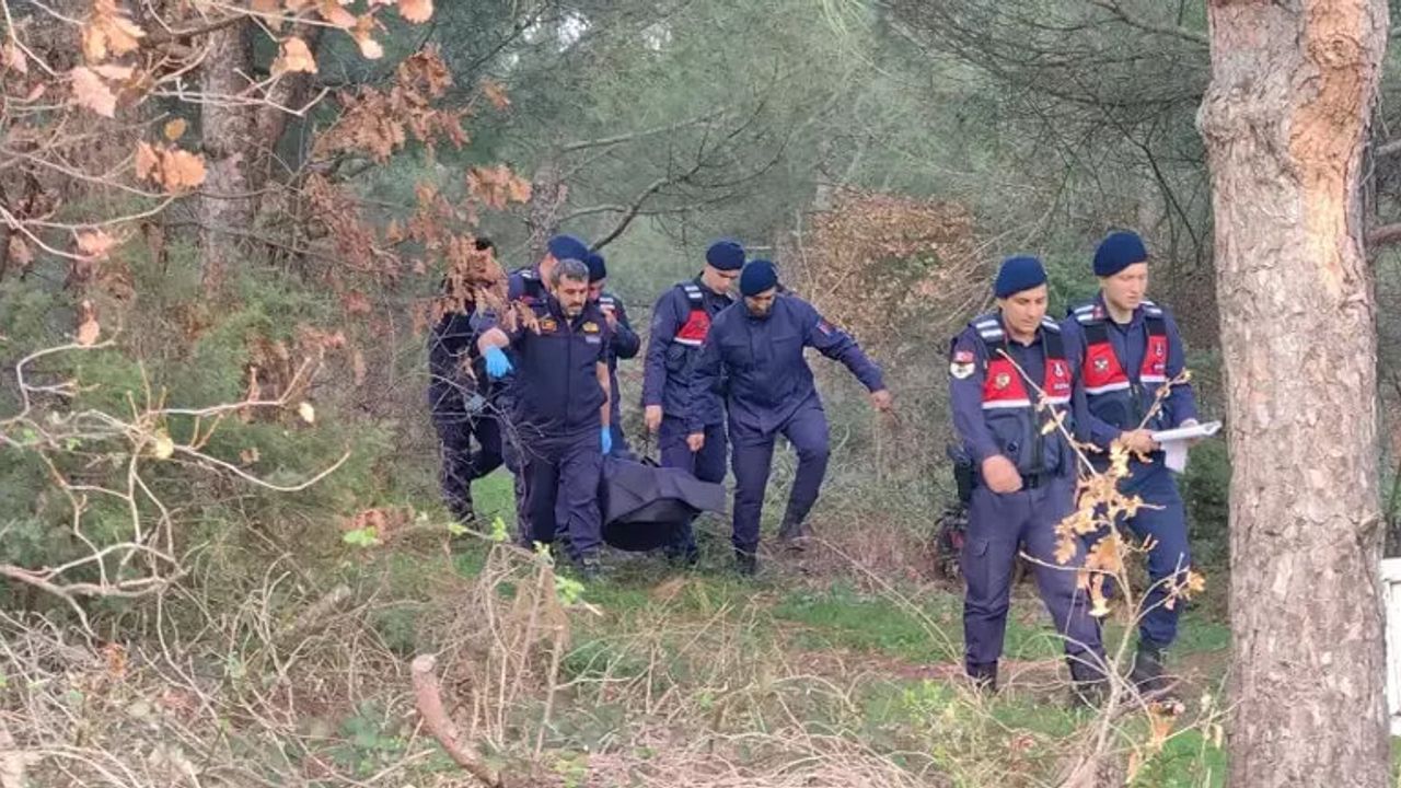 8 Gündür Aranıyordu, Cesedi Bakın Nerede Asılı Bulundu