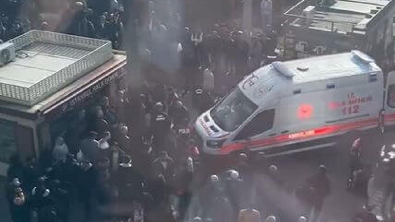 Bıçaklı Kavga: 1 Ölü, 3 Yaralı