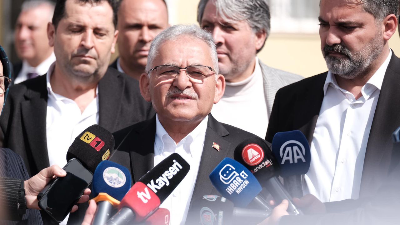 Büyükkılıç'tan İlk Mesaj: Demokrasi Sandıkla Anılır