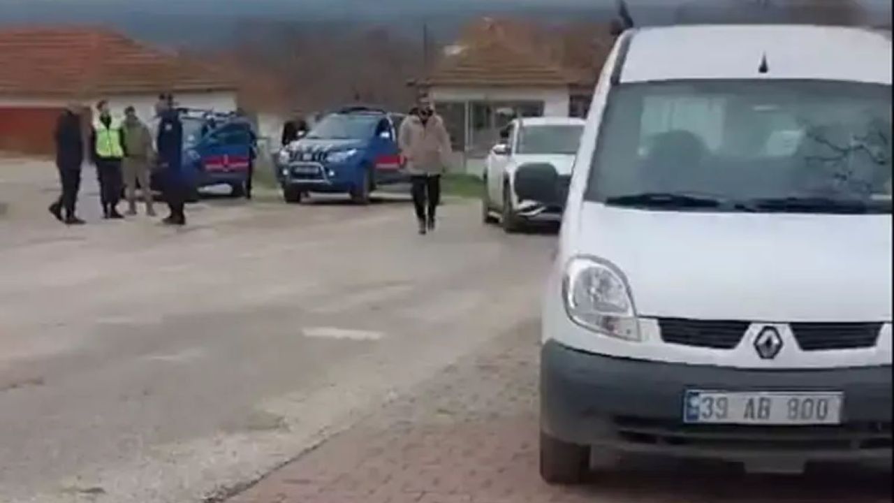 Emekli Polis, Oğlunu ve Ayrı Yaşadığı Eşini Öldürüp, Tarlaya Gömdü!