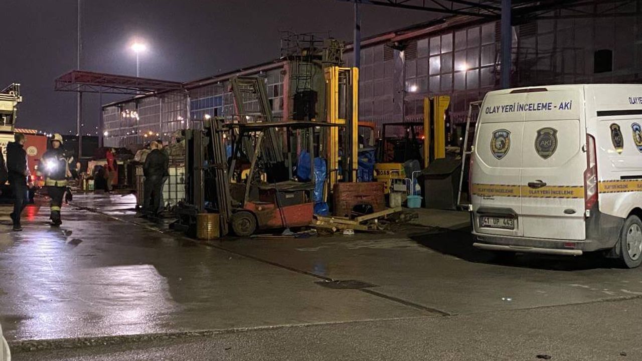Kaldığı Dükkanda Yanarak Can Verdi