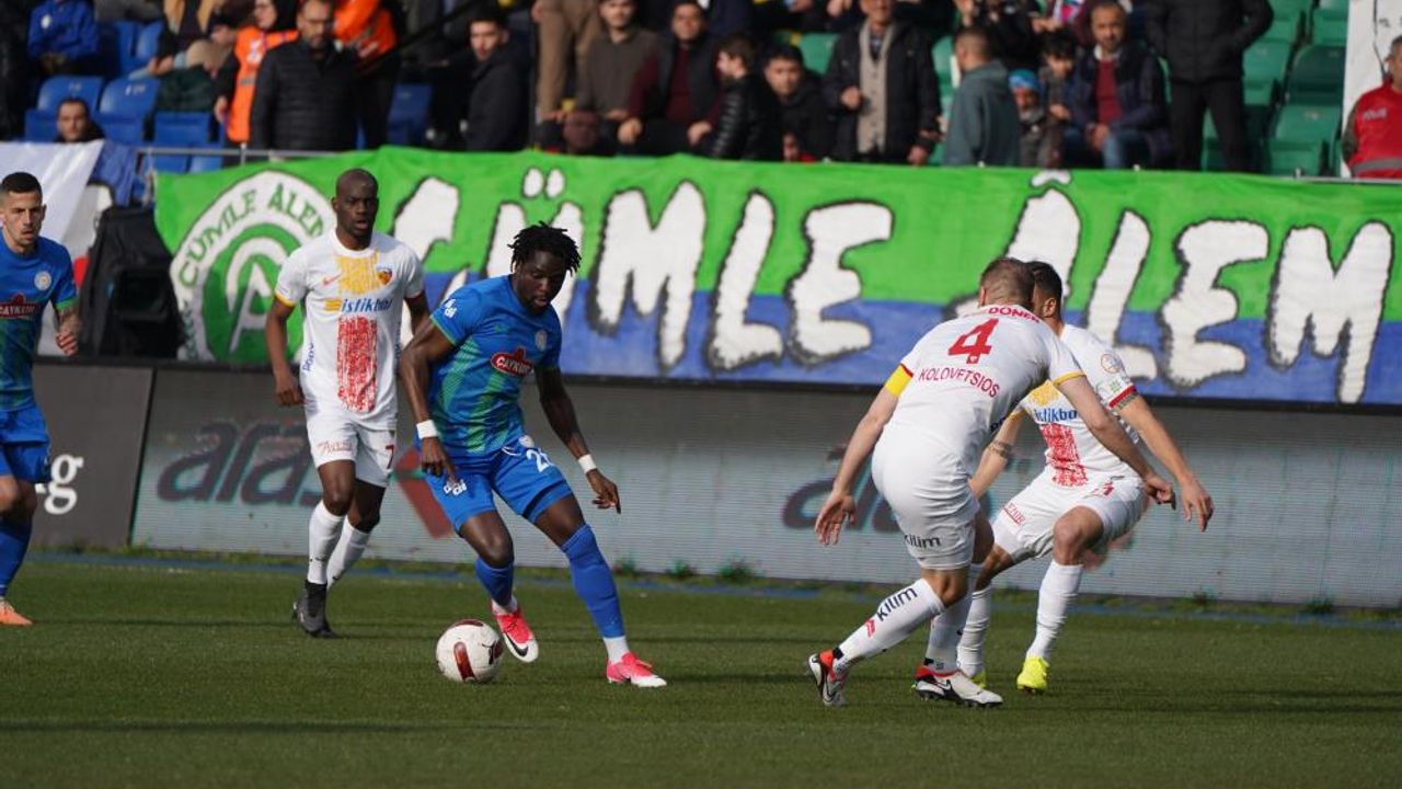 Kayserispor Deplasmanda Rizespor'u Yenemiyor