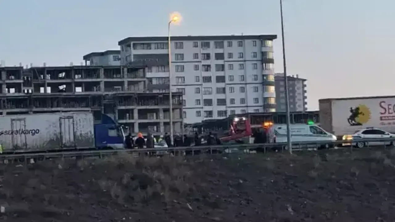 Kayseri’de Feci Kaza: Baba ve Kızı Hayatını Kaybetti
