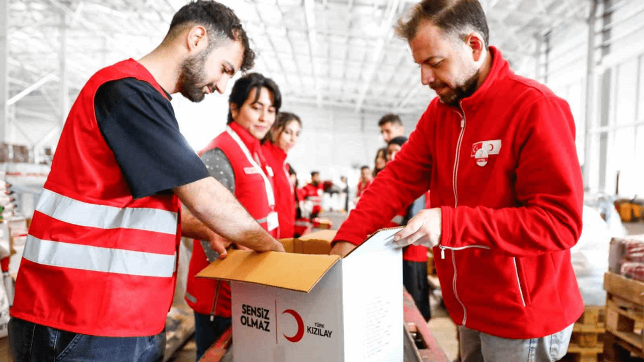 Kızılay, 'Bu Ramazan Sensiz Olmaz' İle Milyonlara Ulaştı