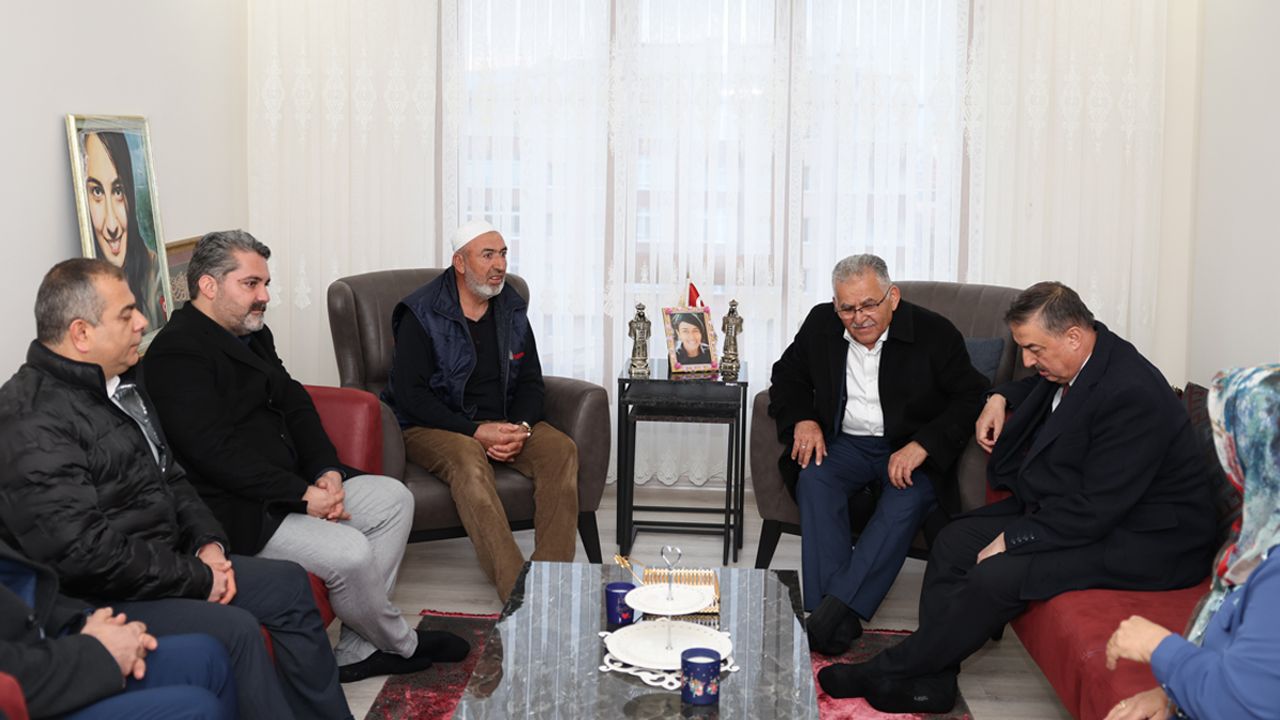 Büyükkılıç'tan Şehit Kübra Doğanay'ın Ailesine Ziyaret