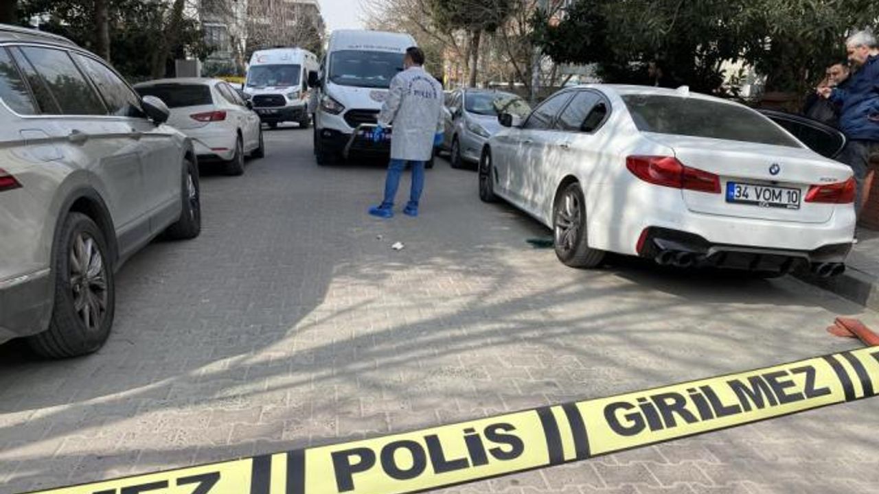 Lüks Araç İçerisinde Ölü Bulundu!