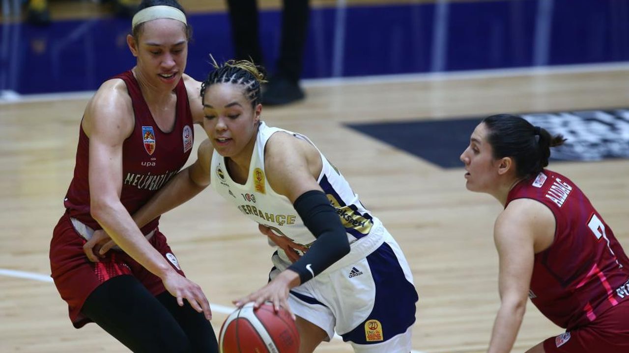 Melikgazi Kayseri, Lider Fenerbahçe'ye Boyun Eğdi