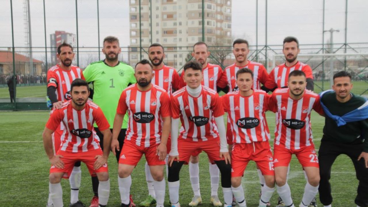 Palasspor 1. Amatör Küme'ye Veda Etti!