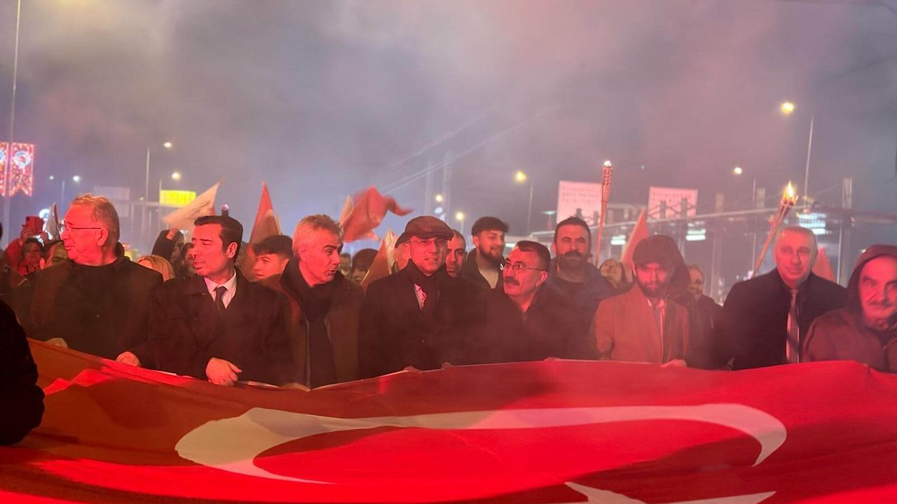 Genç: Vatanı Güven İçinde Yaşanacak Hale Getirinceye Kadar Mücadeleyi Sürdüreceğiz