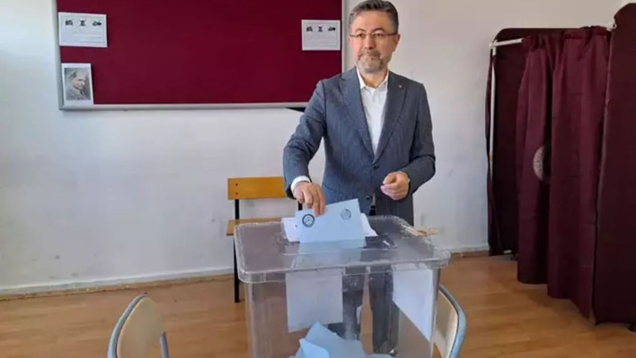 'Seçimler Ülkemiz İçin Demokrasi Bayramı Olmuştur'