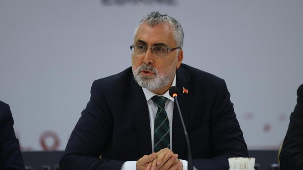 Çalışma Bakanı Açıkladı: İşsizlik Geriledi