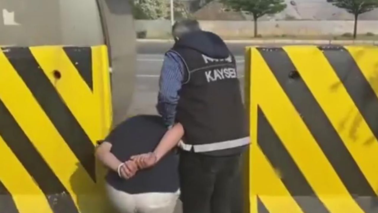 Kayseri’de Narkotik Operasyonu! Yüklü Miktarda Uyuşturucu Ele Geçirildi
