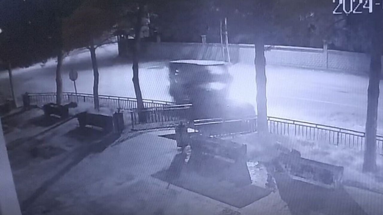 Alkollü Sürücü Makam Aracına Çarptı!