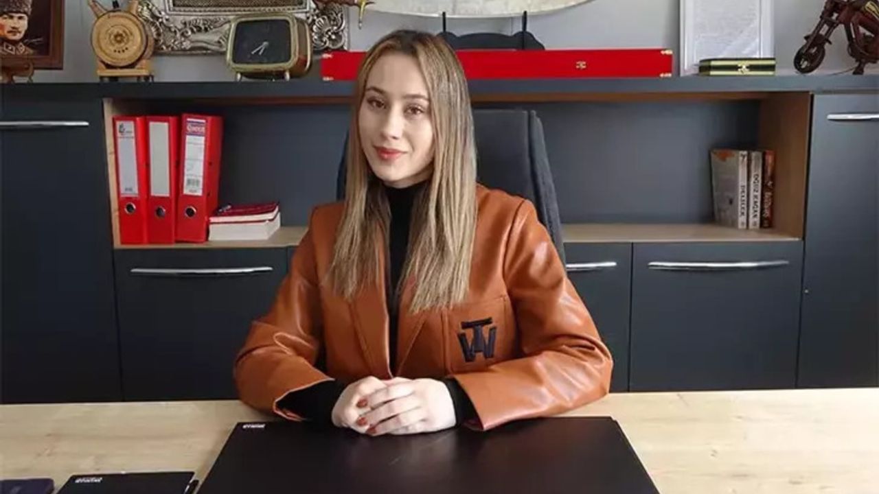 Dün Fabrikada Çalışıyordu, Bugün Belediye Başkanı Oldu!
